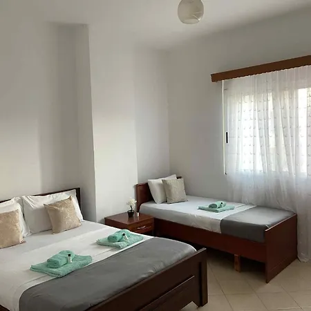 Rafis Sarandë
